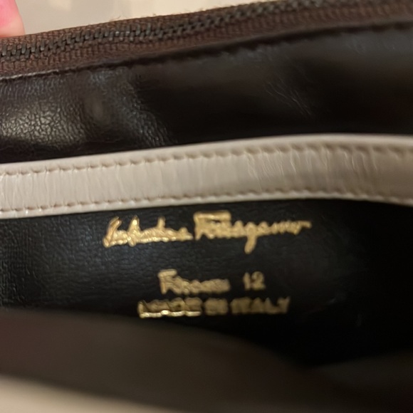 Ivory vintage Ferragamo shoulder bag - Picture 7 of 7